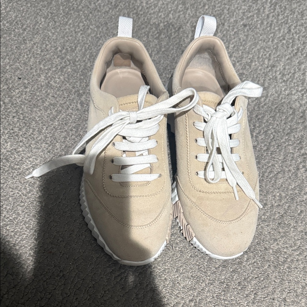 Hermes Bouncing Sneakers